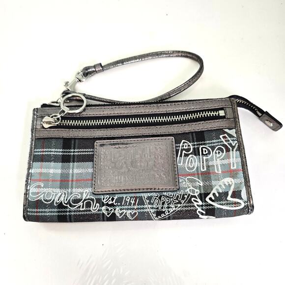 Coach Poppy 1941 Tartan Plaid Wristlet Silver Pewter Graphic Print Academia READ - Picture 1 of 12